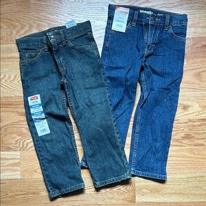 NEW Wrangler Boys' Straight Jeans - Dark Blue & Medium Blue - 4 regular